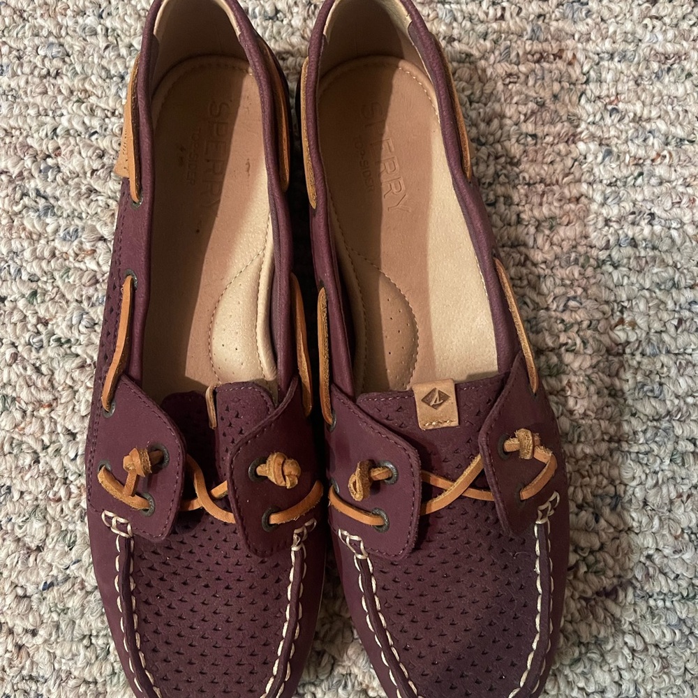Sperry Women's Burgundy and Tan Loafers